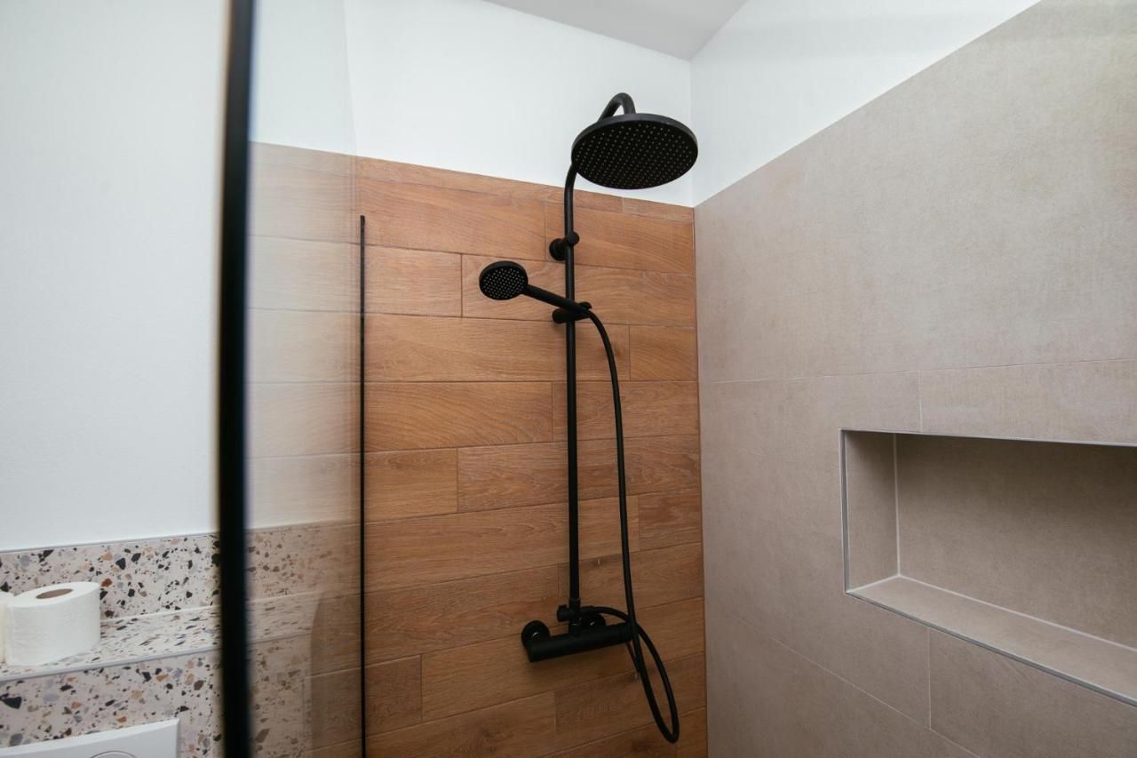 Apartmani Barbarosa Sveti Filip i Jakov Exteriér fotografie