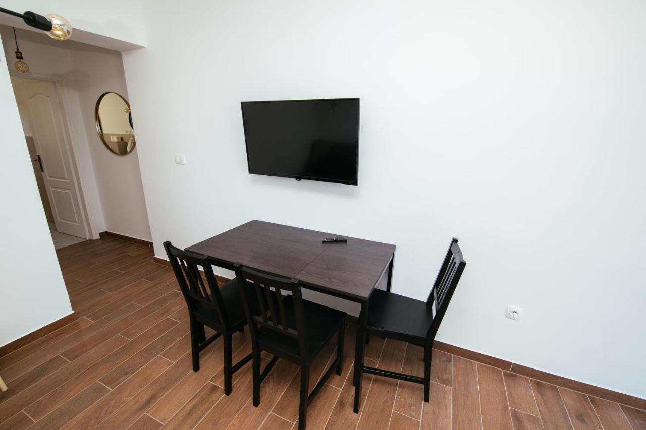 Apartmani Barbarosa Sveti Filip i Jakov Exteriér fotografie