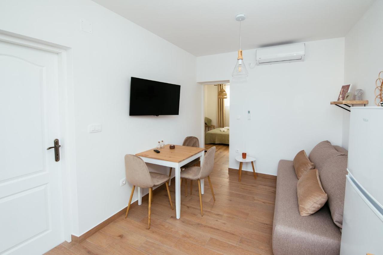 Apartmani Barbarosa Sveti Filip i Jakov Exteriér fotografie