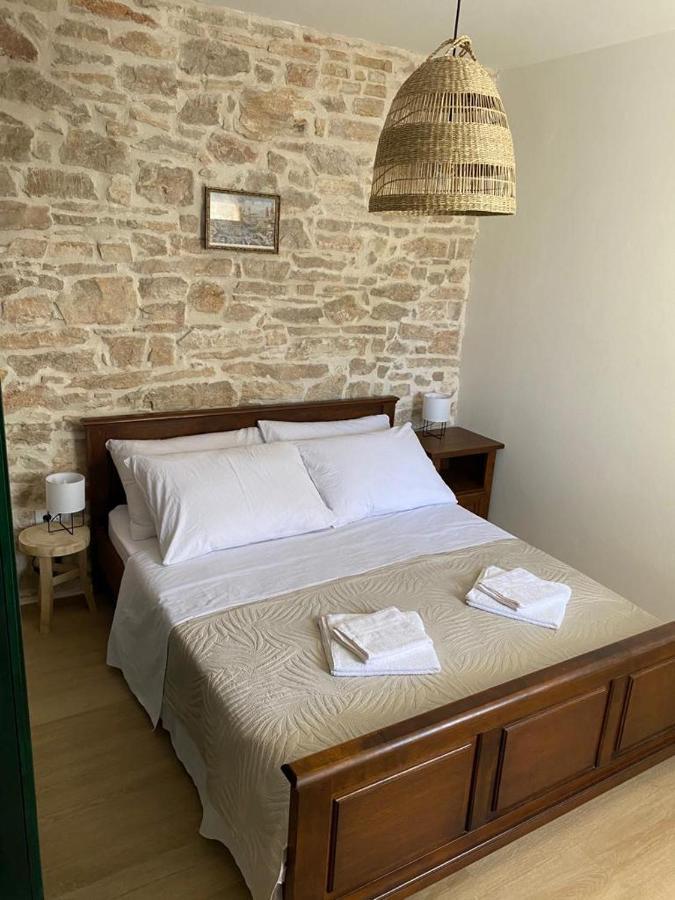 Apartmani Barbarosa Sveti Filip i Jakov Exteriér fotografie