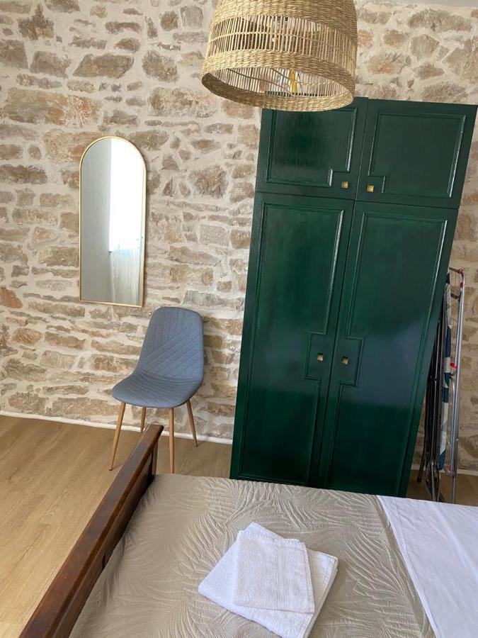 Apartmani Barbarosa Sveti Filip i Jakov Exteriér fotografie